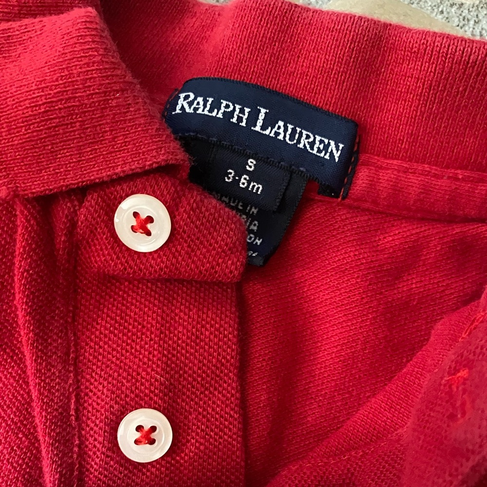 CLASSIC trio by RALPH LAUREN! 1 romper,1 short sleeve, 1 long sleeve💙💚👶🏻🤍❤️ - Picture 5 of 10